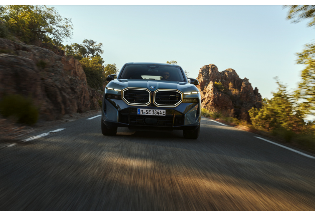 BMW XM 이미지 5
